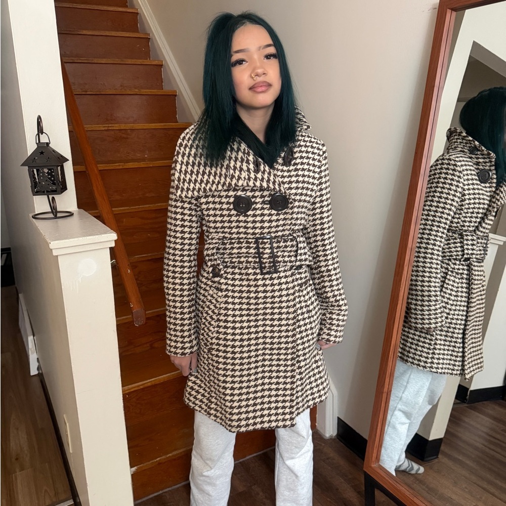 Soia & Kyo Black and Cream Houndstooth Trench Coat